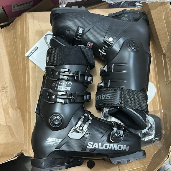 Salomon S/Pro Alpha 110 Ski Boot 2023 New in Box Size 25.5 - Picture 7 of 12
